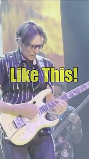 How to handle broken string during live show like pro!