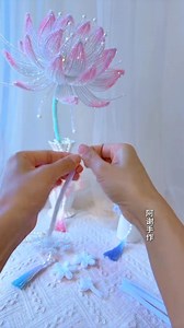 46K views · 8.4K reactions | Kreasi bunga kawat bulu mercyy Buat inspirasi yaa mom Untuk bahan saya jual wa.me/6282140403922 #inspirasi #pipecleanerflowerstutorial #tutorial #handmade #diy #diycraft #kerajinantangan #jualkawatbulumercy #pipecleaners #kreasibungaakrilik #manikmanik #kreasibungasegar #tutorialbungaakrilik | Bilqis Colection | Facebook