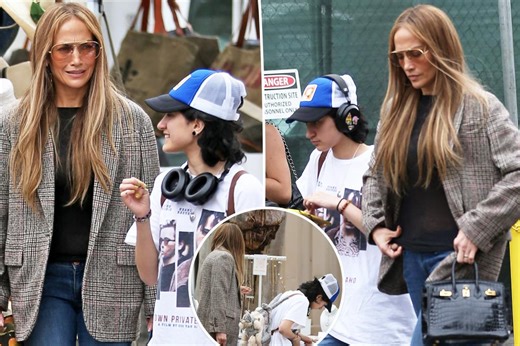 Jennifer Lopez and Ben Affleck avoid locking lips, give air kisses while attending his son’s basketball game