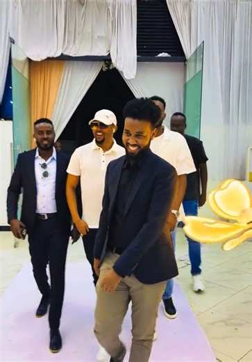 ANSHAX (@anshax7.7)’s videos with original sound - Caarif jama