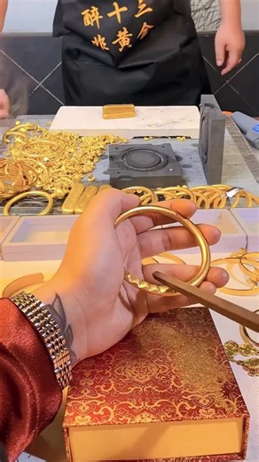 [CTF] Gold bracelet, Chinese-style cloud design bracelet, black legend of Zhuge Liang's celestial sword, adjustable size