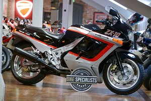 Kawasaki ZX-10 for sale in South Yorkshire | The Bike Specialists