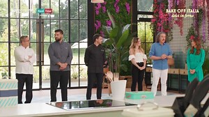 Sognare il traguardo è il primo passo per raggiungerlo. ✨ Non perdere la nuova puntata di #BakeOffItalia, domani alle 21.20 su #RealTime #canale31 🍰 🎂 | Real Time