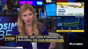 Snap revenue beats revenues at $388M, reports strong Q3 revenue and operating income guidance