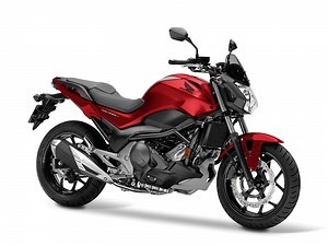 Honda NC750S - Specs, Top Speed, Horsepower ⏲️