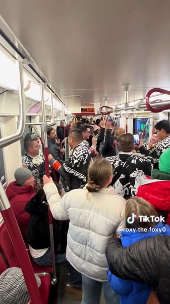 Mariachis at the ttc stain after Christmas parade December 27, 2025 #torontochristmasparade #toronto #ttc #funride
