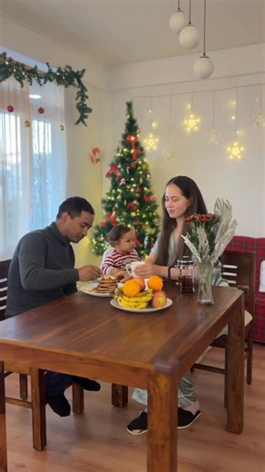 MARINA KHARBANI Russian in India on Instagram: "🥞Comment “pancakes” for product link OR 🔗Shop from the Link In My Bio Looking for a pancake mix that tastes great and feels nourishing for your kids? We’ve been loving the Pro-To-Grow Fitbhim Strawberry Pancake Mix by @protogrowfoods — it has Bhim Banana, cranberries, and natural strawberry taste with a NutriGrain blend (Oats + Rice + Foxtail Millet). So it’s gluten-free and sweetened with jaggery, not refined sugar. ✅ Real fruit ingredients ✅ Ba