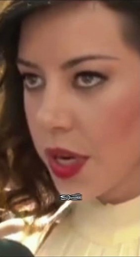 Throwback to Aubrey Plaza's first red carpet😂❤️