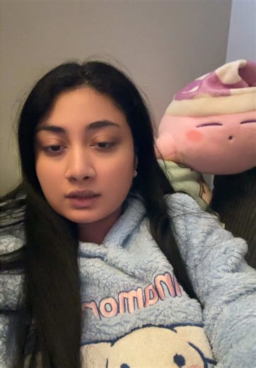 Poll: Do girls/women tank illness better than boys/men? My vote is yes. Sorry Laundry Matt Guy LOL #fyp #fypage