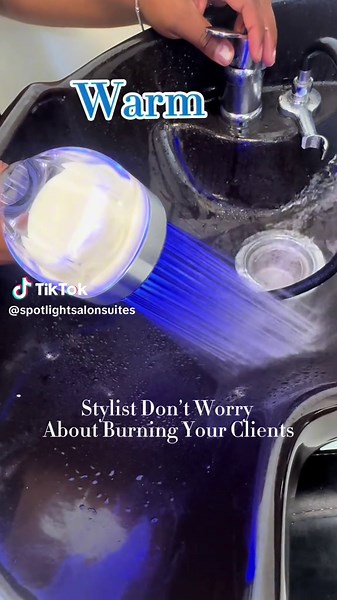 Spotlight Salon   Spa Suites: Unmatched Shampoo Experience