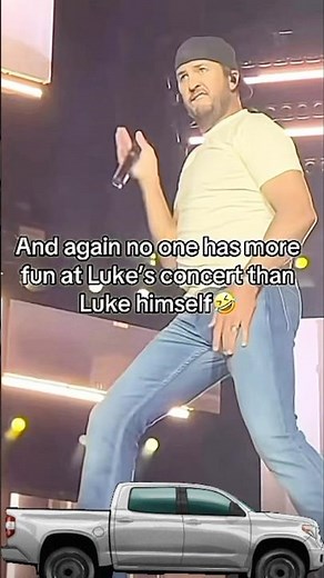 Luke Bryan shows off DANCE skills 🕺#shorts #lukebryan #countrymusic