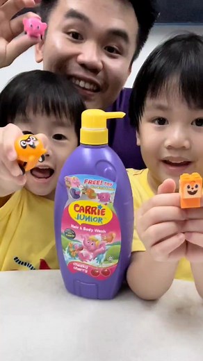 Unboxing New Collectible Surprise Toys with BapaBros | Carrie Junior