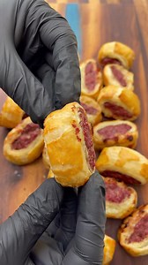 Neighbor hooked it up with some ground elk. So I made these. And they were delicious. Full recipe is on my website. #reels #grillinwithdad #grill #bbq #sausagerolls #snacks #venison #eeeeeats #nomnom #foodie #delicious #recipe | Grilling with dad