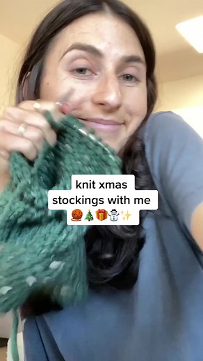 Knitting Personalized Christmas Stockings | DIY Christmas Decor