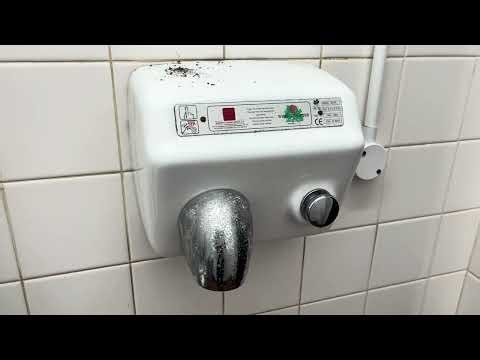 WHWD Model A at Runton Road Public Toilets - Cromer - ♿️