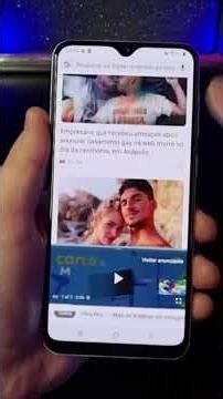 Use split screen on your Samsung and open two apps #Shorts