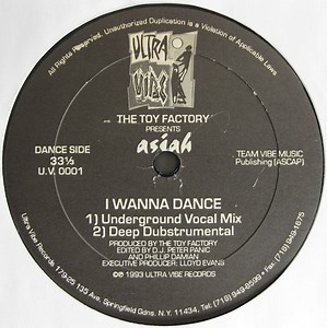 The Toy Factory Presents Asiah, Victoria - I Wanna Dance