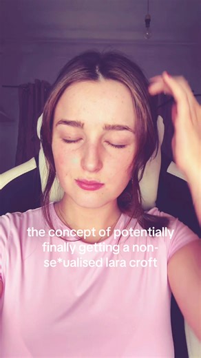 the first look at sophie turners as lara croft is out!! i adore the tomb raider games i really hope they do her well #laracroft #sophieturner #filmtok #movie #actor