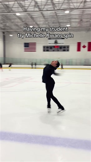 Loved trying Michelle Kwans spin with my student @@⋆˚࿔ Cynthia 𝜗𝜚˚⋆ who’s spin should we try next? #fi#figureskatingc#iceskatingc#iceskateri#figureskateri#michellekwan