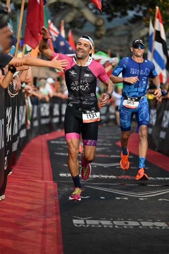 VIDEO. Sarthe. David Bénard, maître-nageur de Bessé-sur-Braye, raconte son Ironman d'Hawaï