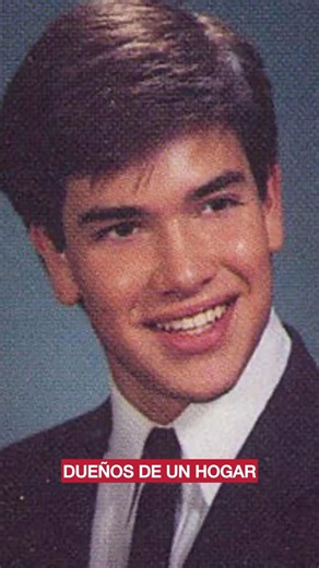 Bienvenido USA on Instagram: "Rubio recuerda sus raíces cubanas. Senator Rubio often speaks about living the American Dream the right way — through hard work and by following the law, not by embracing open borders. His life, and his parents’ story as Cuban immigrants who built a future through sacrifice and perseverance, stand as a living testimony to what is possible when you pursue the American Dream legally and with integrity."