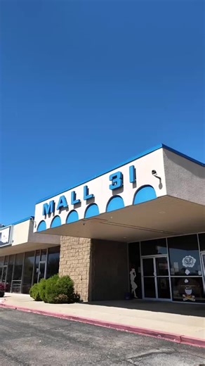 Local Restaurant Transformed by Art in Tulsa, Oklahoma