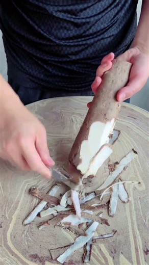Burdock Root Cutting Trick . Chinese Style . #festivewithshorts
