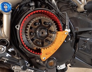 DUCATIの乾式クラッチ交換整備-STMスリッパークラッチオリジナルへ交換 | パタロウのブログ