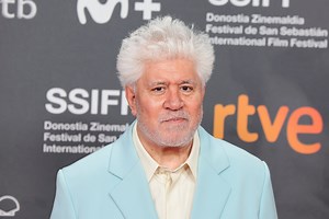 Pedro Almodóvar (75 años): "Soy exactamente la misma persona que llegó a Madrid hace cuarenta años"