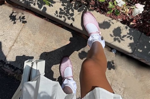 'I wore the jelly sandals trend to work for a week so you don't have to. It got… sweaty.'