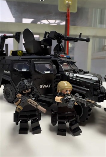 Explore the Coolest LEGO Mini Figures