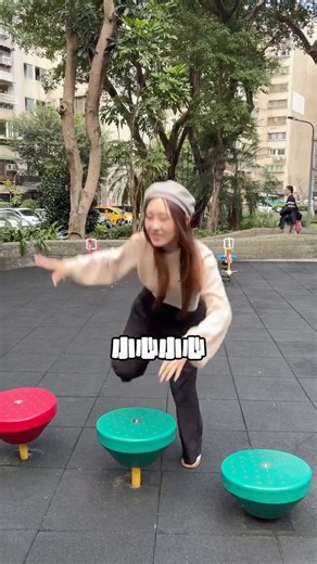 Sherry雪莉💜 on Instagram: "太危險了‼️⚠️ Nice 👍 這個特技真的沒幾個人做得到吧（喂"