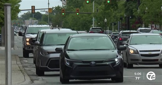 Royal Oak residents weigh in on 11 Mile Road project plans