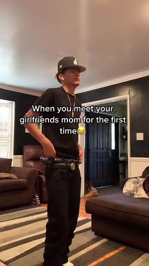 When you meet your gf mom 😂#foryou #comdey #hispanic #661angell