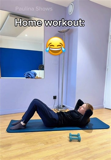 Home workout idea 🤭 #funny #gym #pov #paulinashows #viral