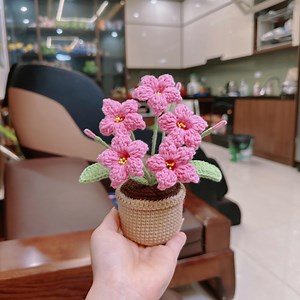 Fleur de lys en pot, fleur de lys rose, bouton réaliste, décoration florale, décoration d'intérieur de lys, cadeau unique pour maman - Etsy France