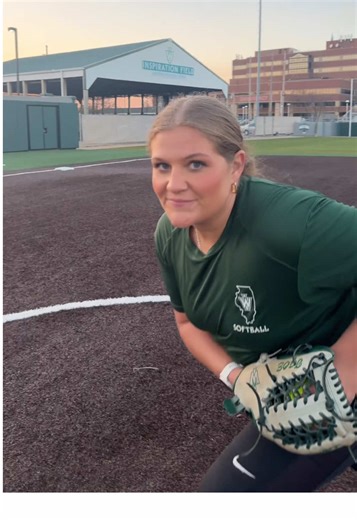 Some things never change, but our field definitely did 🤩 #SpotTheDifference #3YearsApart #CollegeSoftball #TGOE #DIII #IWUSB #Vibes #InspirationField