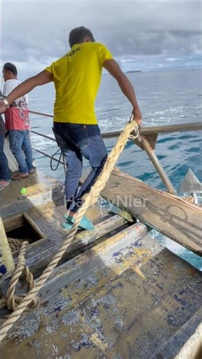 Drop anchor in the ocean ⚓️💪