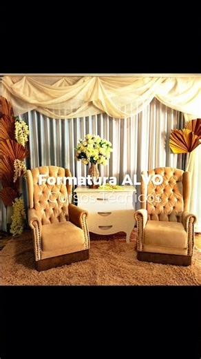 Graduation Decoration Inspirations. Ideas for a Graduation Party Photo Studio.