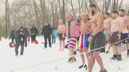Dozens brave icy waters for annual Springfield Splash polar plunge