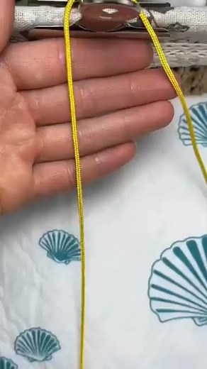 1.3K views | Simple and secure drawstring tie instructions #crafting #diy #bracelets #viralreels #foryoupagereels #crafting #crafts #diy #diyideas | Craft ideas94 | Facebook