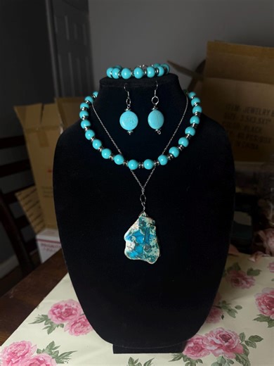 Handmade Turquoise Beaded Jewelry Set – Necklace, Bracelet & Earrings - Etsy