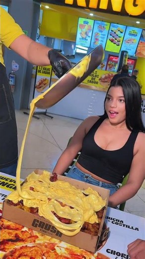 LA SALCHIPAPA MÁS VIRAL DE COLOMBIA CON EL QUESO MÁS MELITO VEE 🐷🥑🤤🔥