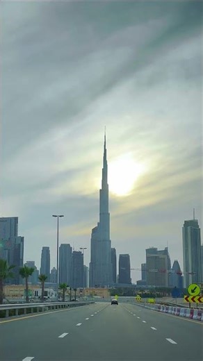 Dubai Skyline at Dusk: Burj Khalifa Shines Bright 🔥🇦🇪🇵🇰🦋