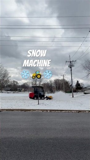 Friendly Machines 🤖 #snow #cleaning #machine #winter #storm #easy #life #receipe #simple