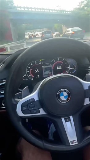 Never fails nyc traffic 🚦#nyc #b58 #car #traffic fic