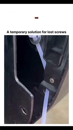 Pastel Frames💕✨ on Instagram: "Unbelievable 🙀😵 Internet couldn't believe this! . 日本利用压电瓷砖将脚步转化为电能。这些瓷砖捕捉来自你脚步的动能。当你行走时，你的重量和动作会对瓷砖产生压力。瓷砖会轻微弯曲，从而产生机械应力。瓷砖内部的压电材料将这种应力转化为电能。每一步都会产生少量电荷，而数百万步结合在一起就能产生足够的电力来驱动 LED 灯、数字显示屏和传感器。在像涩谷车站这样繁忙的地方，每天大约有 240 万个脚步为这一系统作出贡献。这些电能可以被储存或立即使用，从而减少对传统电力来源的依赖，并支持可持续的城市基础设施。这种方法将日常运动转化为实用的可再生能源 #日本 #知识 #事实 你知道吗 推荐 科技 创新 历史 技术 实验 热门 日本利用压电瓷砖将脚步转化为电能。这些瓷砖捕捉来自你脚步的动能。当你行走时 #techwaseem 你的重量和动作会对瓷砖产生压力。瓷砖会轻微弯曲，从而产生机械应力。瓷砖内部的压电材料将这种应力转化为电能。每一步都会产生少量电荷，而数百万步结合在一起就能产生足够的电