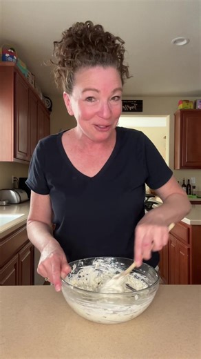 Delicious Dill Pickle Dip Recipe for Super Bowl Parties