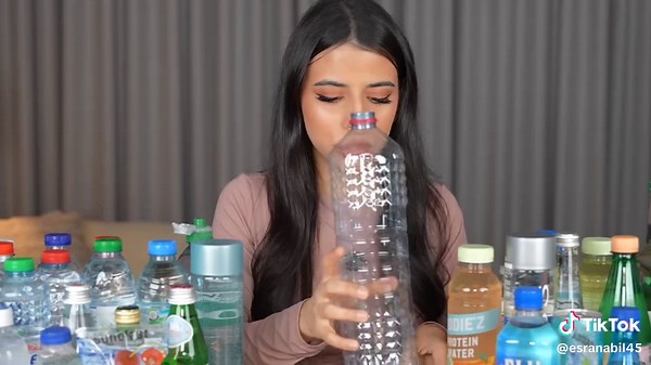 خلط مياه بأنواع مختلفة وطعم مفاجئ