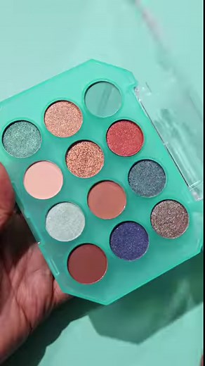 3K views · 11 reactions | Create mesmerizing eye looks with L.A....